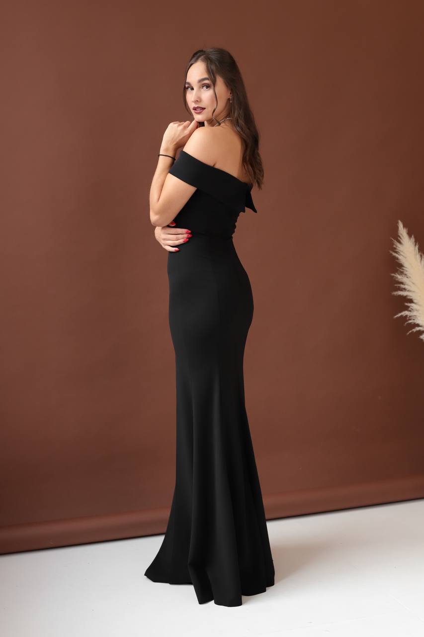 Amelia - Maxi Dress