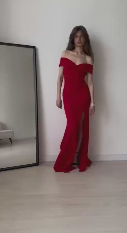 Amelia - Maxi Dress
