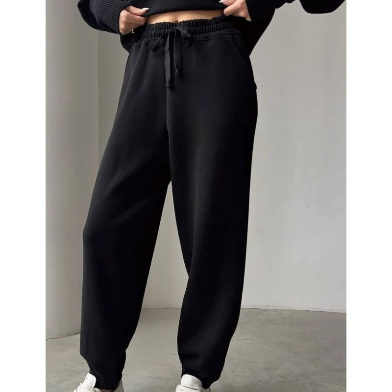 Nymeraa – Half-Zip Flap Sweatshirt and Matching Jogger Pants