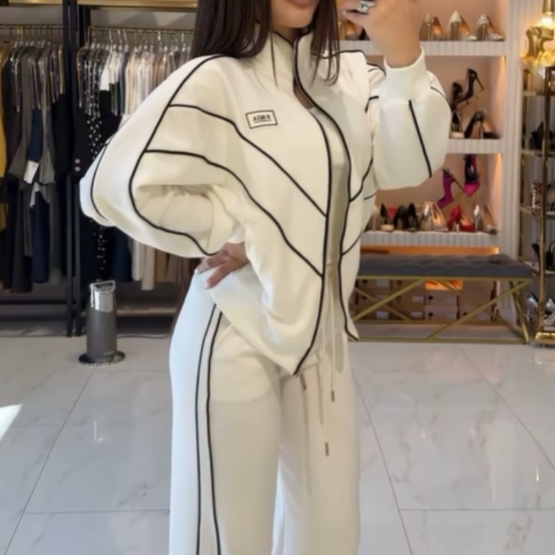 TR-Tracksuit with Wide-Leg Pants