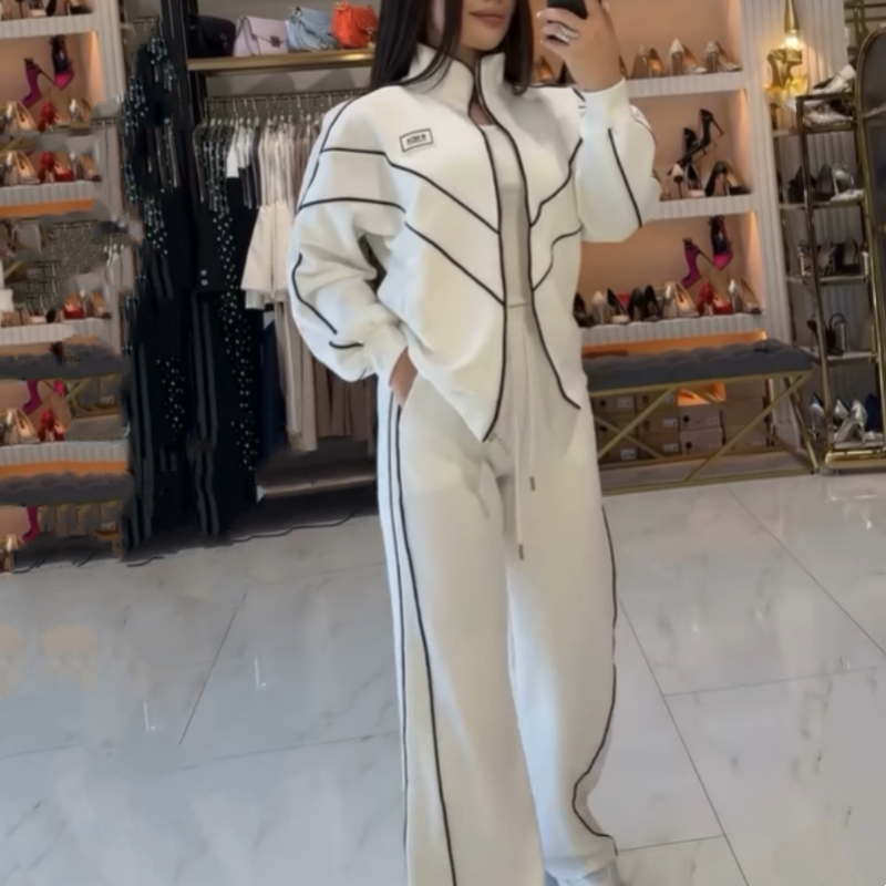 TR-Tracksuit with Wide-Leg Pants