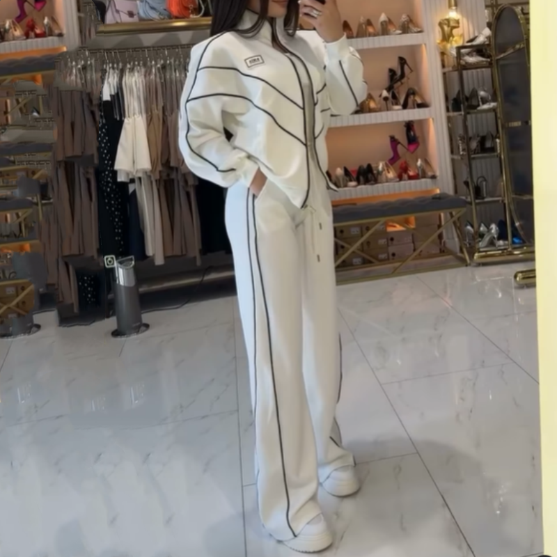 TR-Tracksuit with Wide-Leg Pants